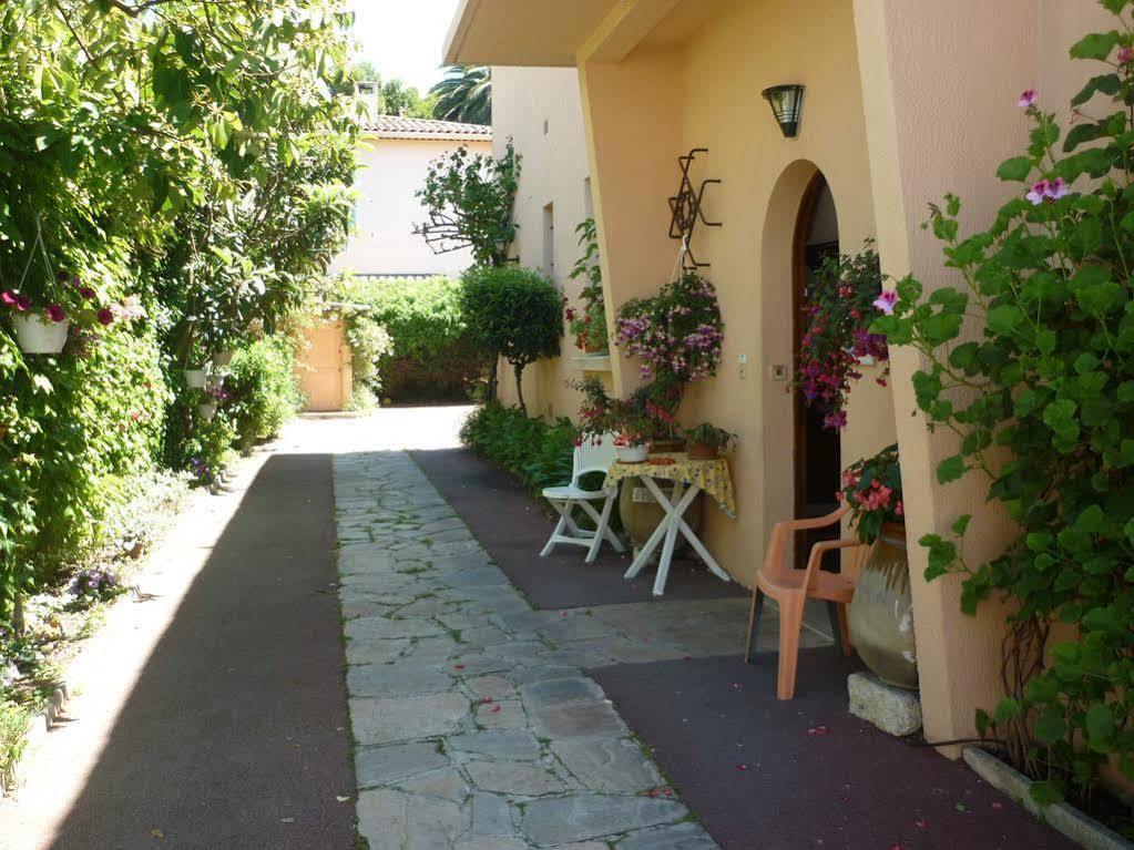 Ideal Antibes